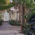 ۱۰۰متر/۲خواب/قبل از سال۱۳۷۰/متری ۱۳۰م/ زیر همکف /دارای آسانسور/پارکینگ/انباری