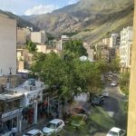 ۹۰ متر / ۲ خواب / سال ۱۳۸۰/ متری ۱۰۰م/ طبقه سوم/ آسانسور / پارکینگ / انباری