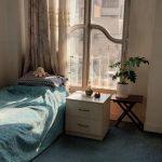۱۰۰متری/۲خواب/طبقه اول/با پارکینگ/ساخت۱۳۸۷/استادمعین نجارزادگان
