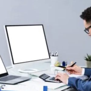 خدمات  مالی و مالیاتی با تجربه ۲۰ ساله